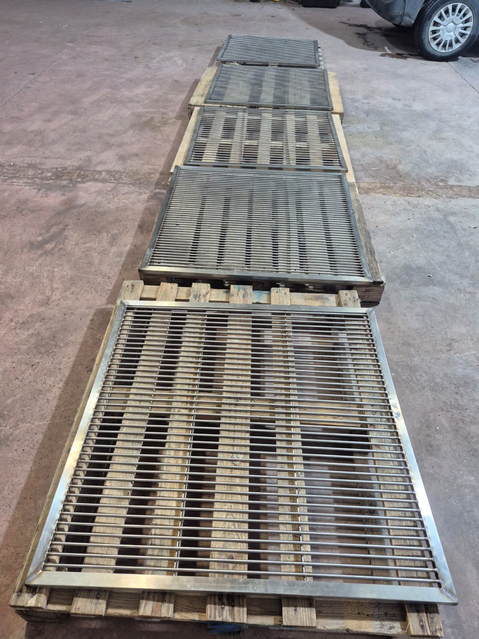 רשתות מיון לבצלים - רשתות מיון מנירוסטה למפעלי מזון