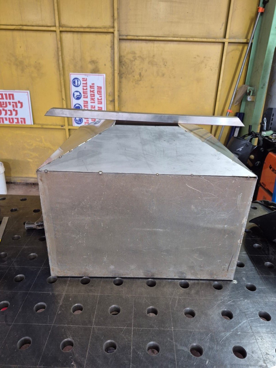 בניה ושיפוץ הופרים למדגים - הופרים מנירוסטה לתעשיית הדגים